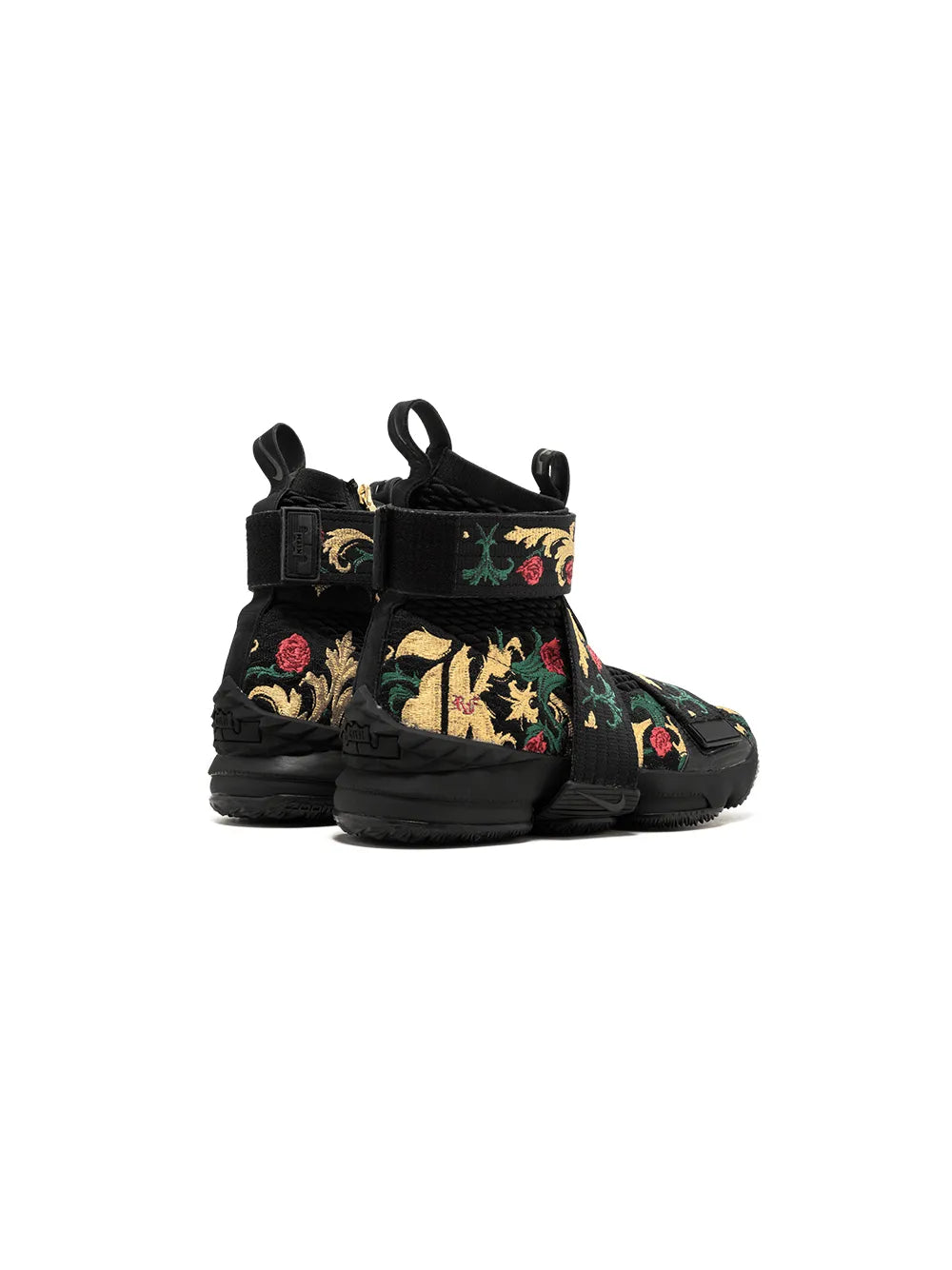 Lebron 15 Lif Sneakers