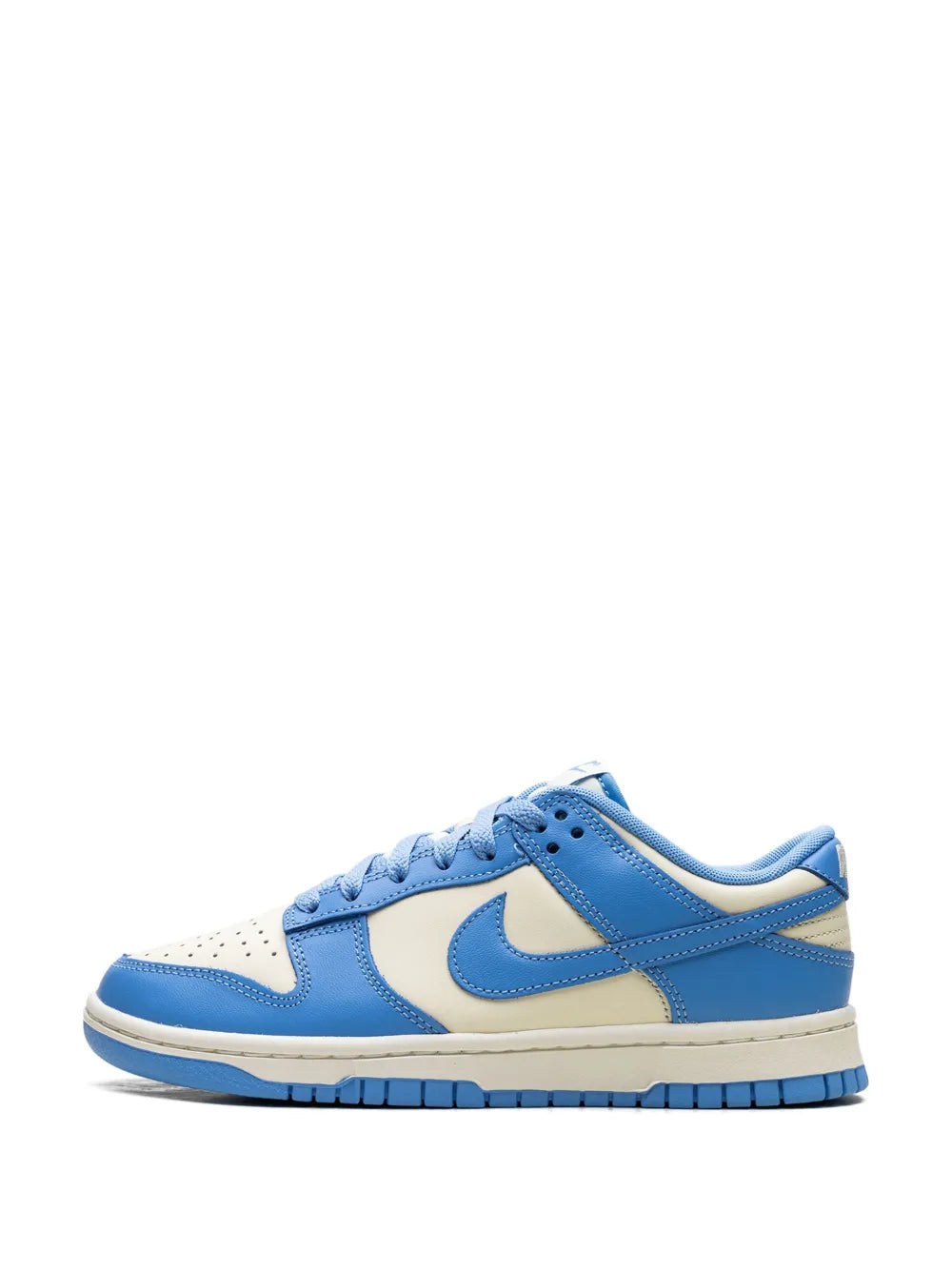Dunk Low Retro University Blue Sneakers