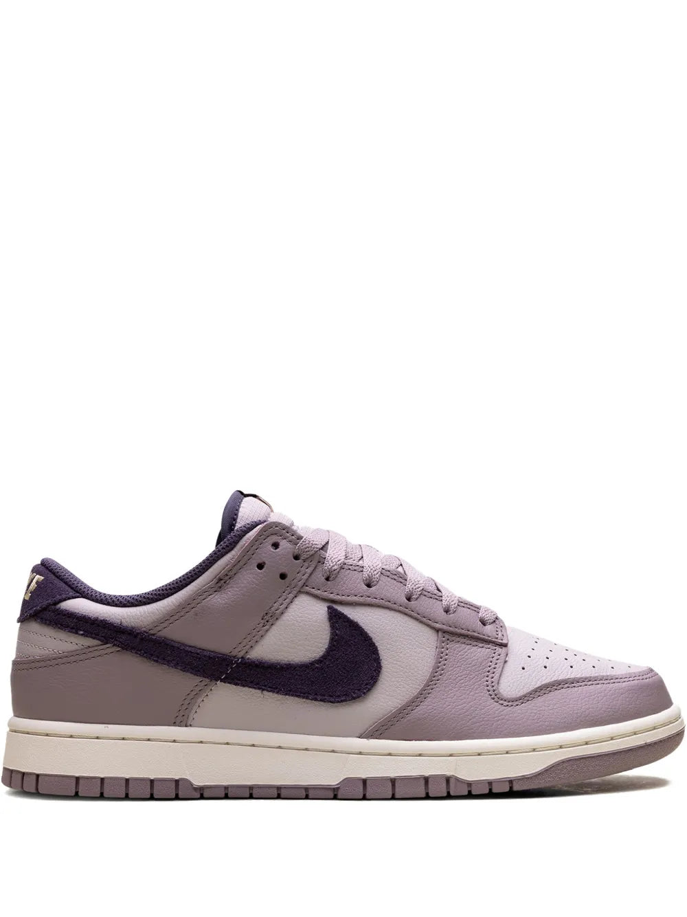 Dunk Low Se Light Violet Ore Sneakers
