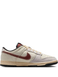 Dunk Low Lace-Up Sneakers